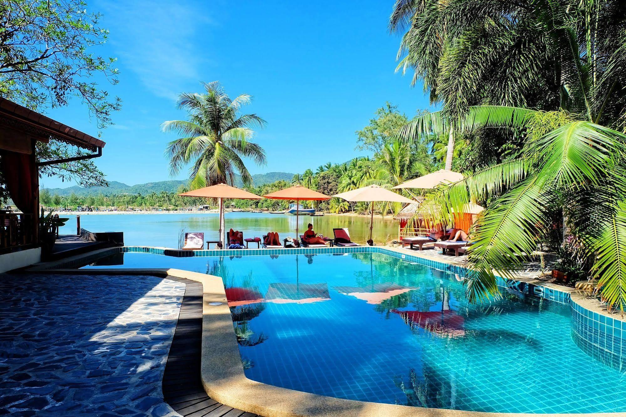 Cyana Resort Wok Tum Экстерьер фото